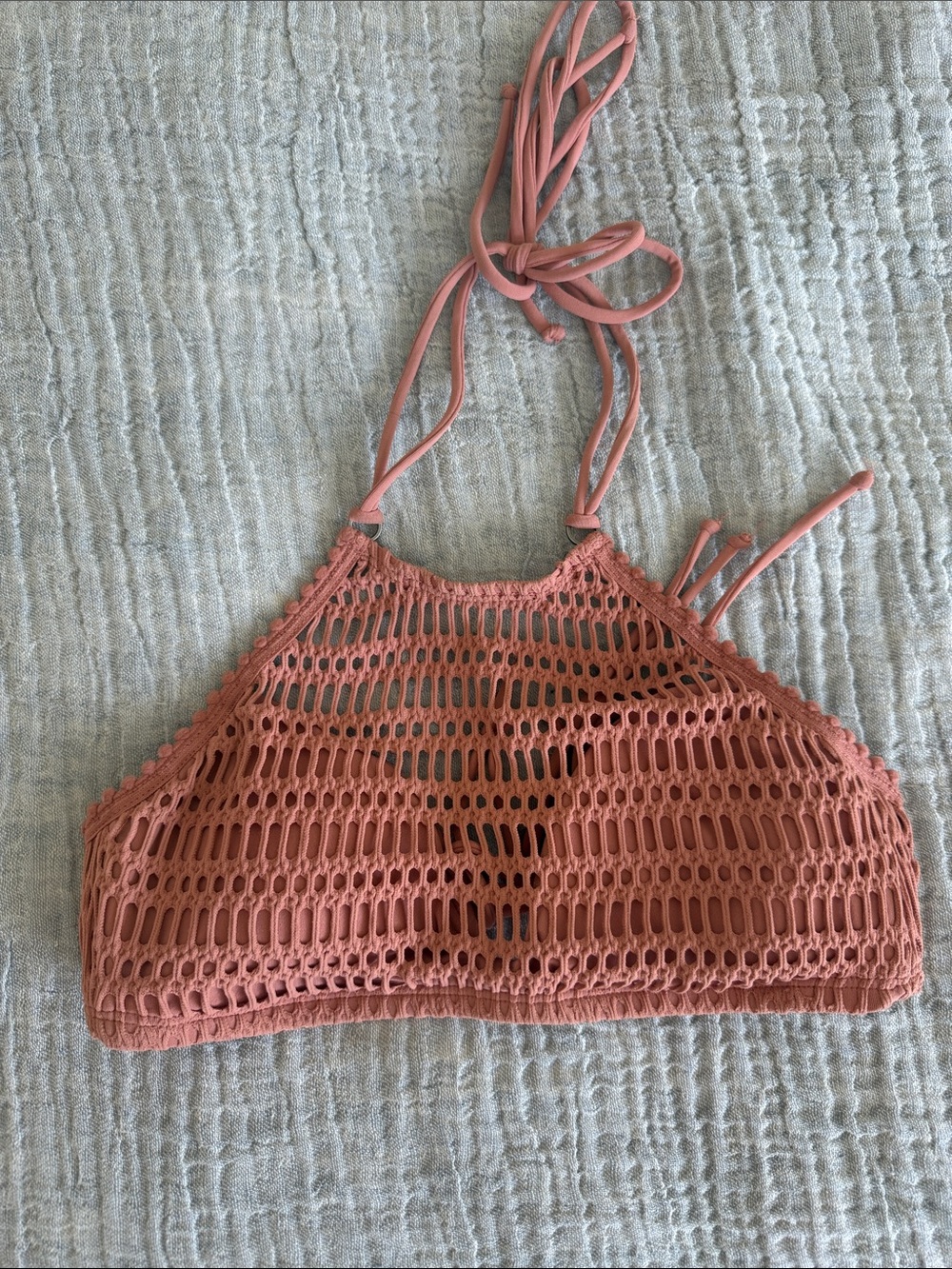 Robin Piccone Crochet Halter Bikini Top - Dusty Rose